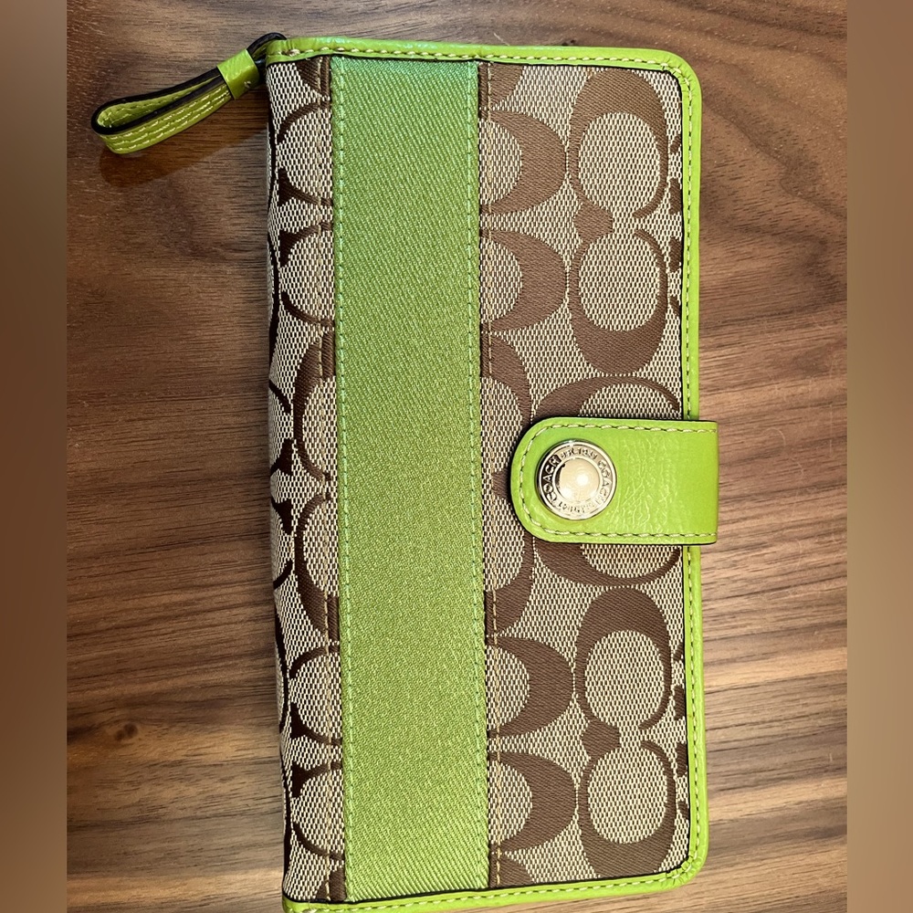 Y2K Coach logo green and tan large wallet